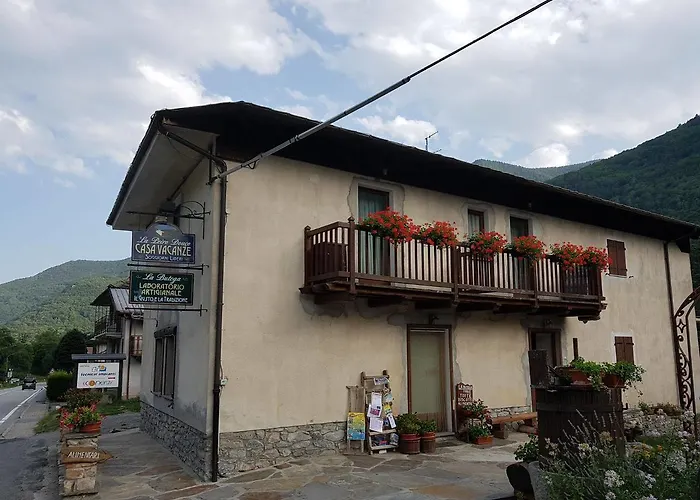 Casa de Campo La Peiro Douco Roure Turin